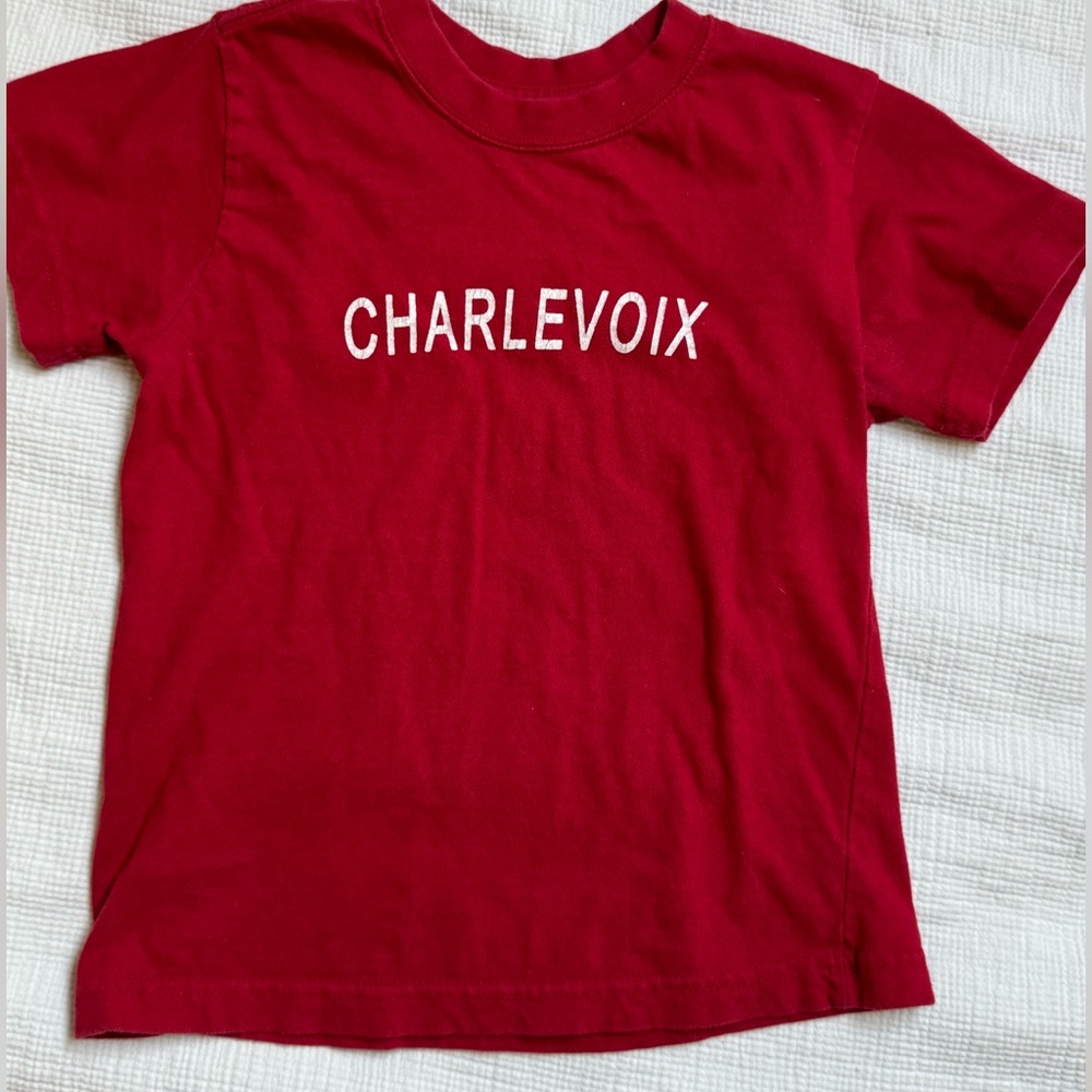 Sweet Red Charlevoix Tee Size S
